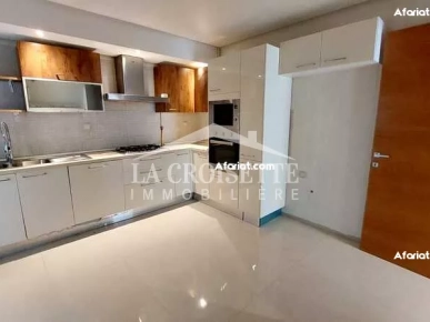 Appartement S+3 à La Soukra MAV1744