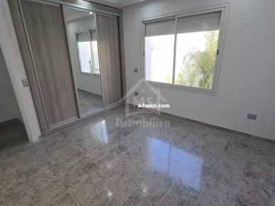 Une villa S+2 toute neuve avec jardin à vendre à AFH Mrezga