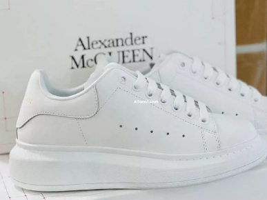 des chaussures super good high copy