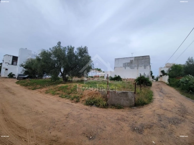 Lot de terrain de 240 m² à Hammamet à vendre à 110 MD 51355351