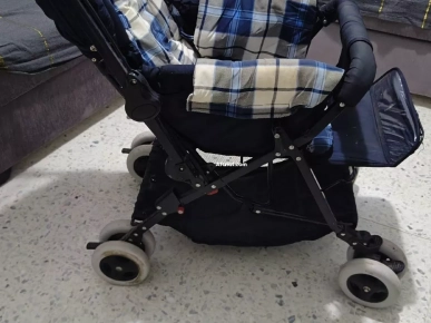 poussette trottine