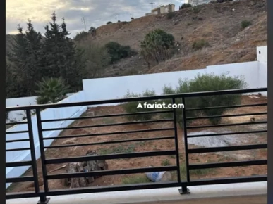 Étage de villa à louer