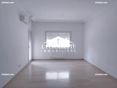 Appartement S+3 à La Soukra MAV1504