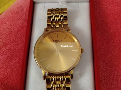 A Vendre Montre Tissot classic pour femme