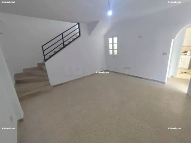 Duplex S+3 120 m² à Borj Cédria, parking privé, quartier calme