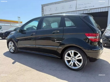 2006 Mercedes B170 BVA 23 500 DT Négociable