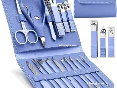 Kit Manucure & Pédicure de Précision – 16 Pièces