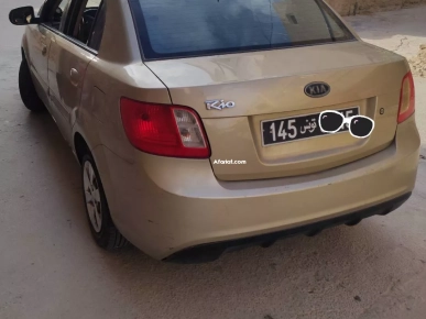 kia rio 2010