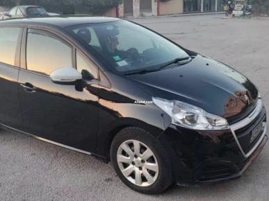 À Vendre : Peugeot 208 - Noir, 2019