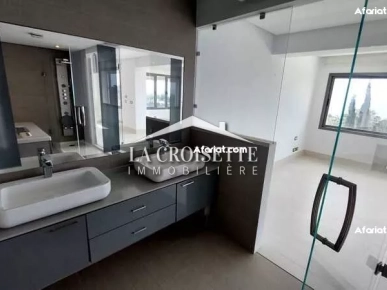 Villa S+3 vue sur mer avec piscine à Carthage  MVL0319
