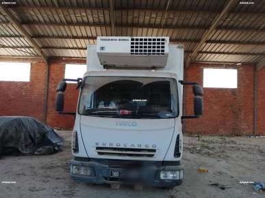 Camion iveco frigorifique Camion iveco frigorifique