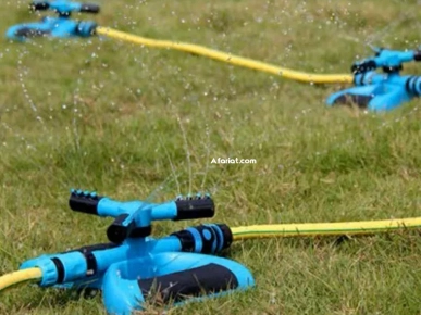 Arroseur de Pelouse Rotatif 360° – Pulvérisateur d’Arrosage