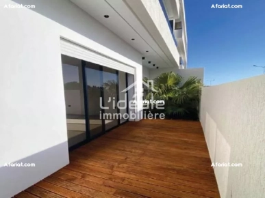 A vendre Appartement RDC avec piscine à Hammamet