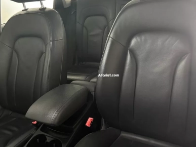 Audi Q5 2.0L TDI 150cv 2014 excellent état