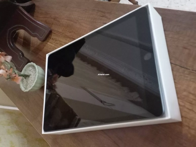 Vend iPad 6 eme génération 128 g très bon état importer de France