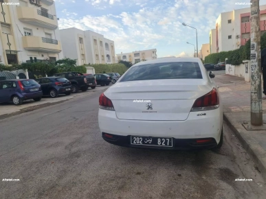 Voiture Peugeot 508