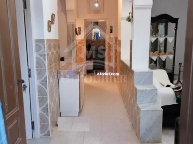 Maison S+2 avec jardin à vendre à Hammamet Sud 51355351