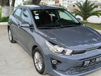 KIA RIO 2020