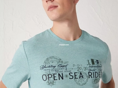 LCWAIKIKI Classic Crew Neck Printed Combed Cotton T-Shirt LCWAIKIKI Classic Crew Neck Printed Combed Cotton T-Shirt