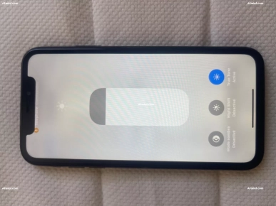 iphone xr Yched charge
