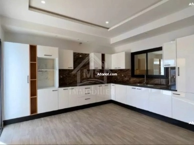 Villa toute neuve S+4 avec piscine à vendre à Hammamet Sud