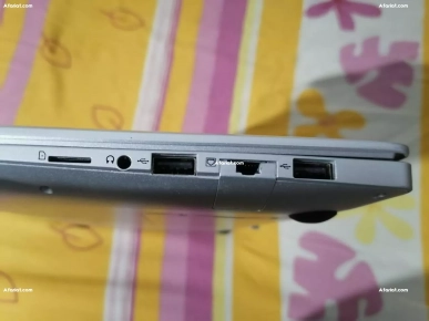 pc portable vega book plus