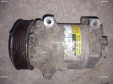 Compresseur scenic 2 1.9 dci Compresseur scenic 2 1.9 dci