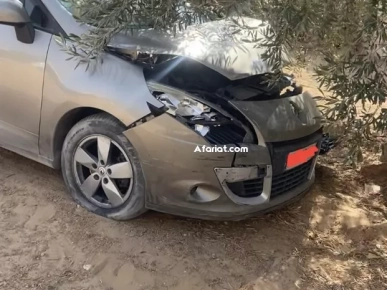 Renault scenic 3 Accidenté