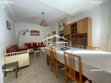 Rez-de-chaussée de villa S+3 meublé à La Marsa ZRCL0266