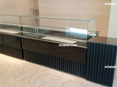 A vendre deux vitrines réfrigérée