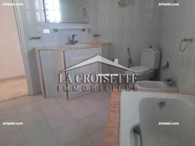 Villa S+6 pour usage bureautique à La Marsa ZBL0420