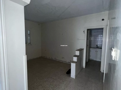 Deux maisons + un studio à vendre à Hay El Bahri 3.