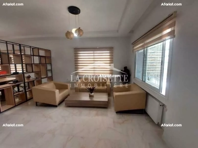 Villa S+5 à La Marsa MVL0098