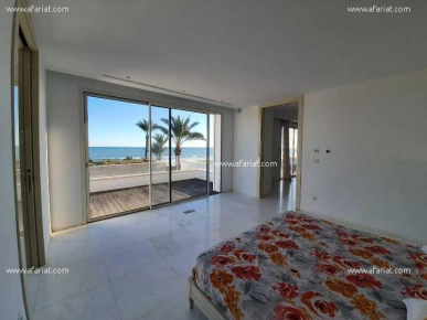 VILLA SANTORIN L2219 MME SERINE