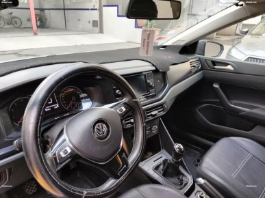 Volkswagen polo 8