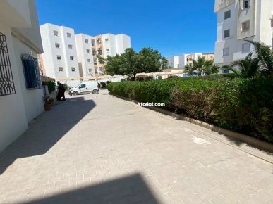 Vend appartement à Borj Louzir