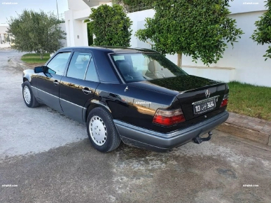 Mercedes E250 turbo Diesel 8ch 5 cylindres