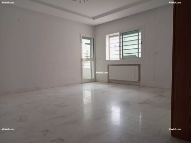 Appartement S+3 A Louer La Soukra