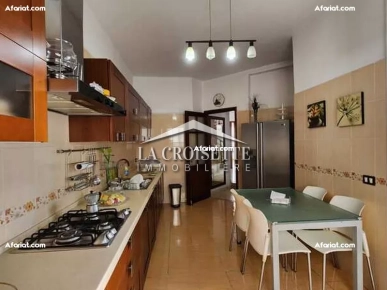 Villa S+3 avec piscine à La Marsa MVL1545