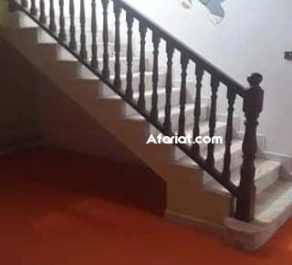 EN VENTE UNE VILLA DE 3 ETAGES SITUE A SOUKRA DAR FADHAL