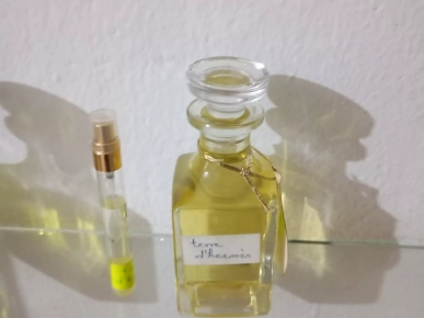 A vendre matériel parfumerie