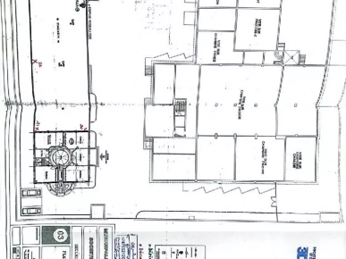 Terrain industriel de 7 300 m² avec bâtiment à Ben Arous