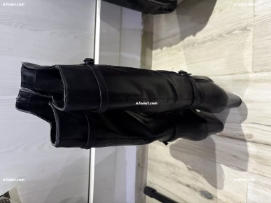vend bottes taille 40 très peu portées