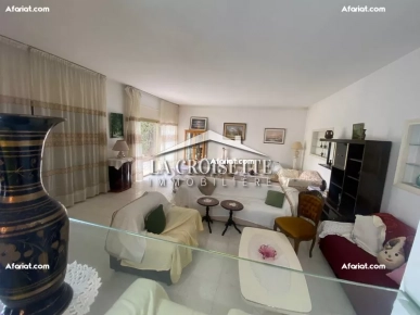 Villa S+4 avec piscine à La Marsa MVV0284