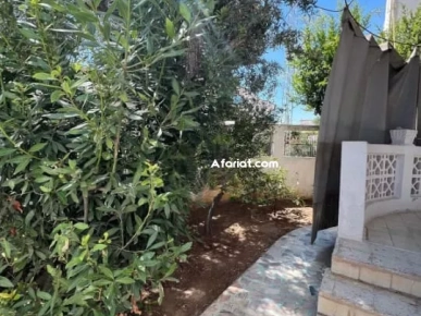 A vendre une villa s+3 avec 2 appartements s+2, studio s+1, garag