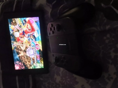 Nintendo Switch avec matériel en plus et Pratiquement en bon état