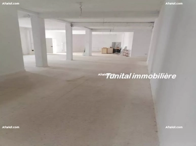 La Marsa Bhar Lazreg a vendre villa inachevé