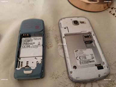 ancien téléphone+accesoire