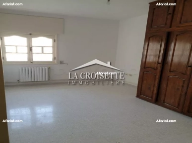 Etage de villa S+3 à La Marsa MEL0441