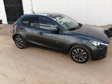 Mazda 2 skyaktiv Mazda 2 skyaktiv